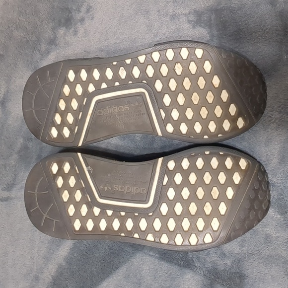 Adidas NMD R1 Prime knit STLT ‘Triple Black’  Men’s 6 women’s 7 - Picture 9 of 10